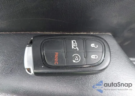 2020 Jeep Cherokee Latitude Plus 4X4 из США, поврежденный, VIN 1C4PJMLBXLD538959